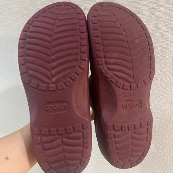 Crocs Florida State Seminoles NCAA Football Team Maroon Logo Unisex Size 12-13 - Picture 2 of 12